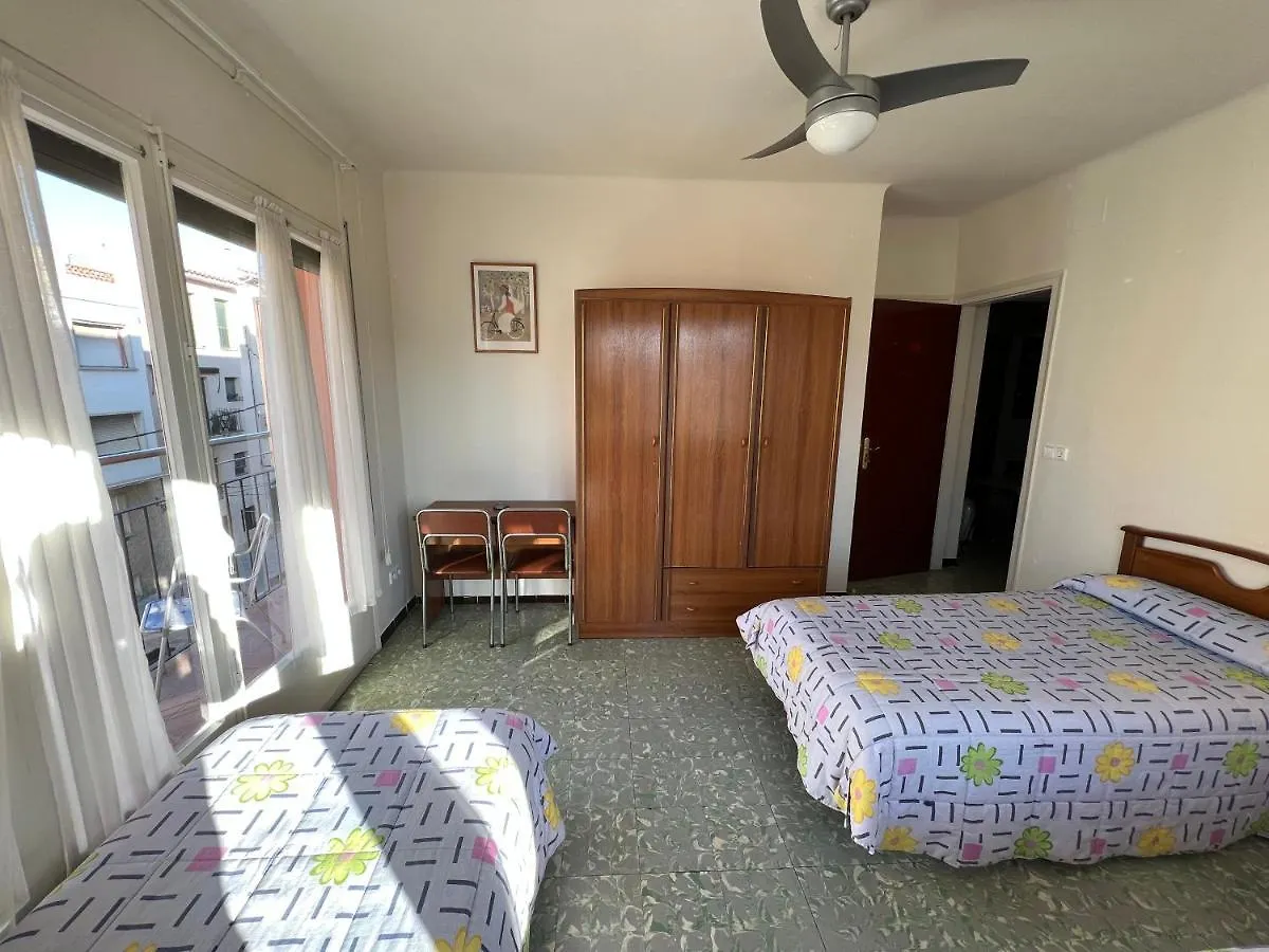 Hostal Zurich Sant Feliu de Guixols 0*,  Spain