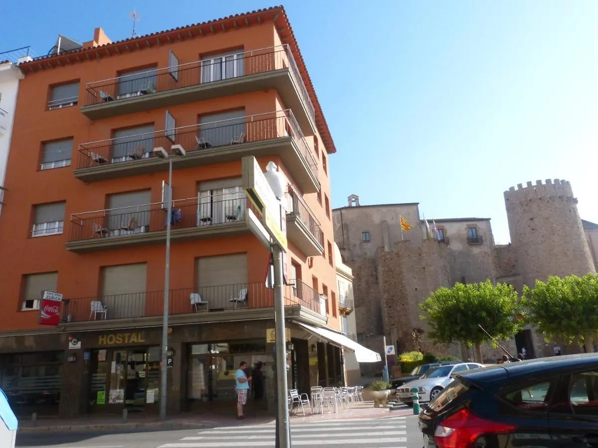 Hostal Zurich Sant Feliu de Guixols 0*,
