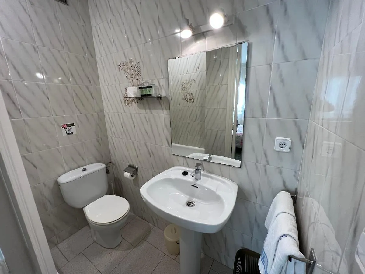 Hostal Zurich Sant Feliu de Guíxols Gasthof