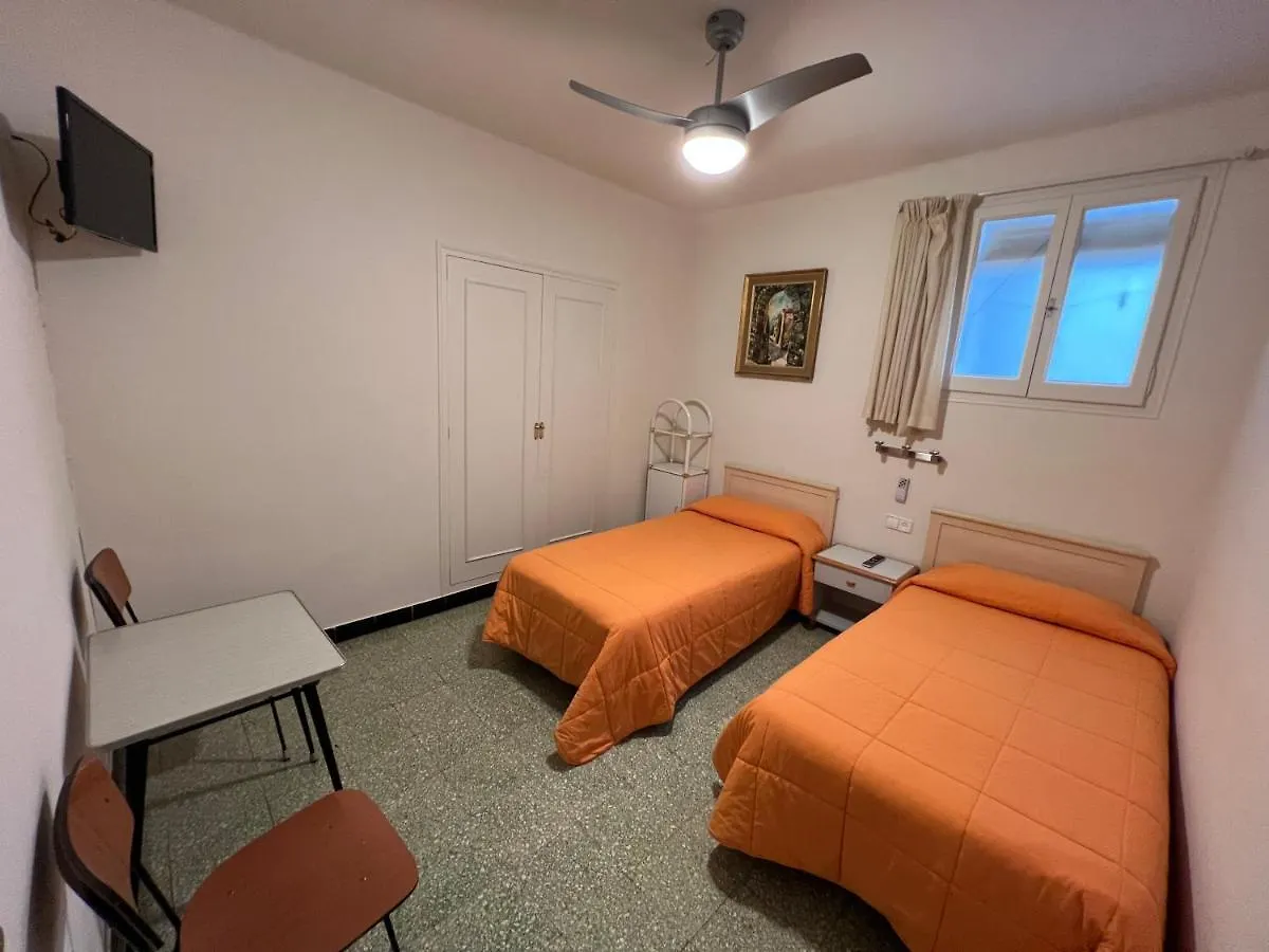 Gasthof Hostal Zurich Sant Feliu de Guíxols Spanien